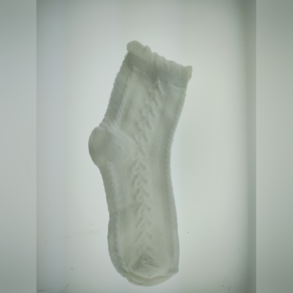 *💙 White Heart Socks NWOT